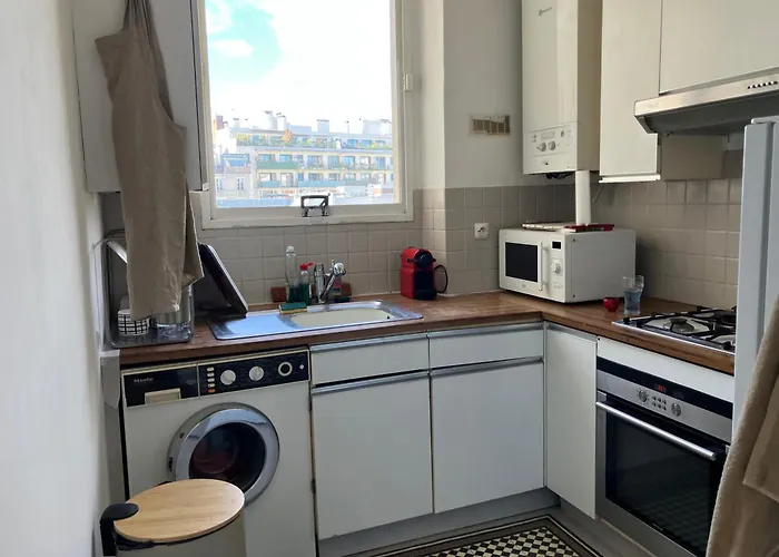 Apartamento Authentic Parisian 12th Arrondissement *