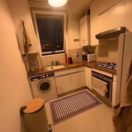 Authentic Parisian 12th Arrondissement * باريس